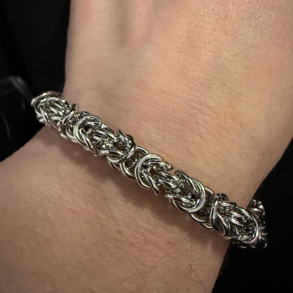 Byzantine Silver-tone Chain Bracelet